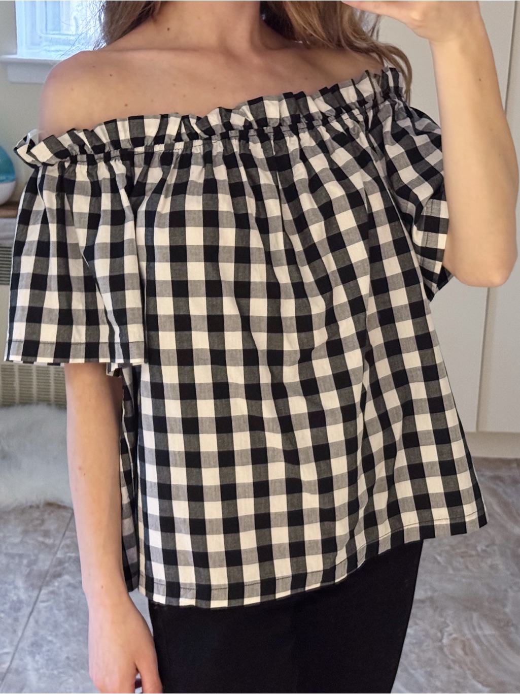 New With Tags Black & White Gingham Off Shoulder Blouse By Cavalini